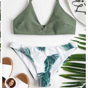 ZAFUL -- Floral Leaf Print Bikini Set